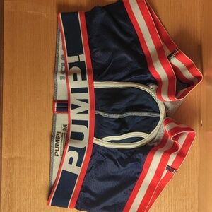 PUMP! trunks